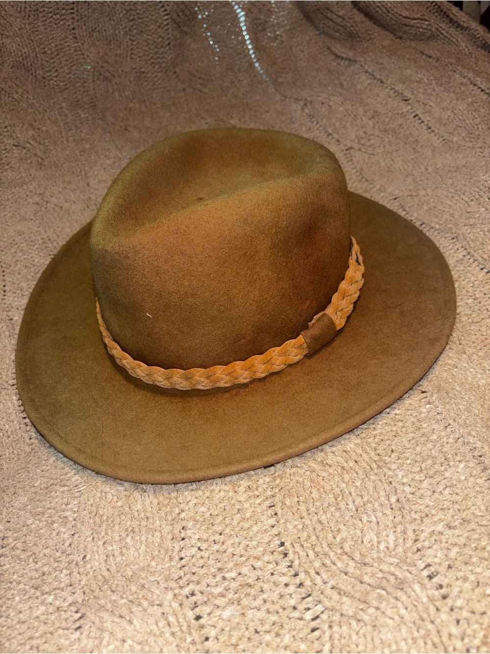 Vintage Orvis Lite Felt 100% Wool Hat Medium Brown Packable Fedora Cowboy FADED